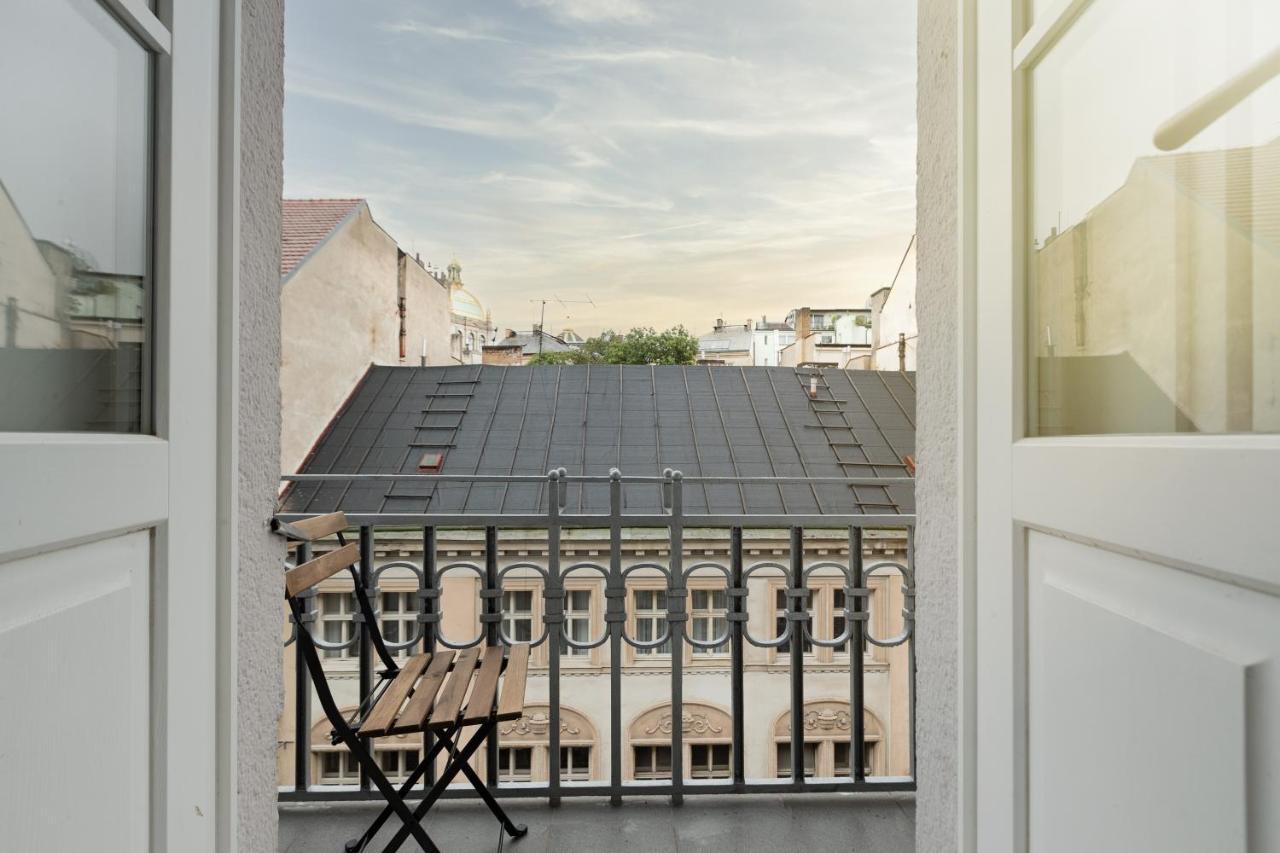Luxury Central 150M2 Apartment On Wencelas Square With Private Garage Prague Luaran gambar